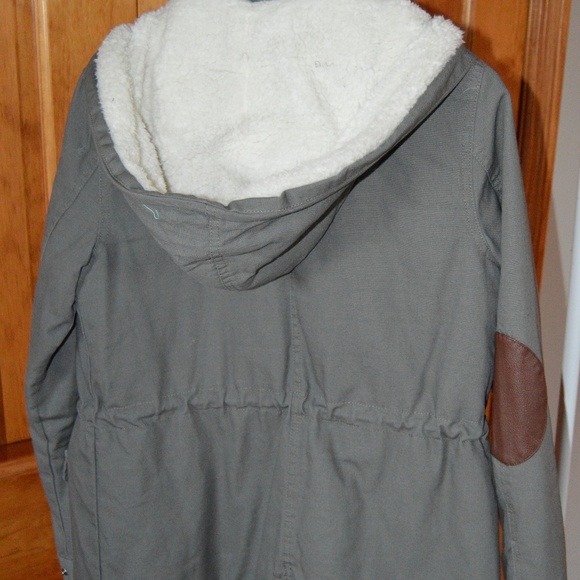 Element Jacket - Picture 3 of 5